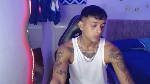 Snapshot of slim_master12 chatting on 03.12.25 slim_master12 online show from 03.12.25