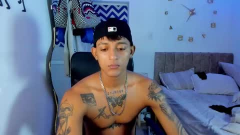 Snapshot of slim_master12 chatting on 09.16.25 slim_master12 online show from 09.16.25