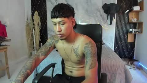 Snapshot of slim_master12 chatting on 06.16.26 slim_master12 online show from 06.16.26