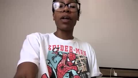 slimmmgooodiexoxo online show from 10.13.25