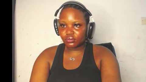 Jemila online show from 11.11.25