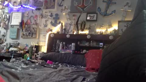 Snapshot of slip_inside_wet_orchid chatting on 09.17.25 Slip Inside Wet Orchid online show from 09.17.25