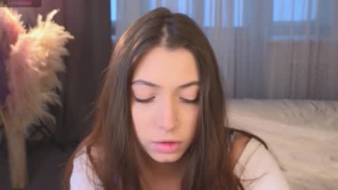 Emilia online show from 11.24.25