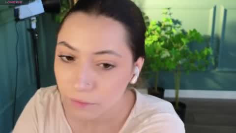 Emilia online show from 06.15.26