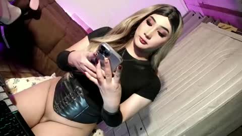 Nathalie online show from 06.20.26