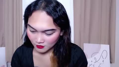 STELLA online show from 12.04.25