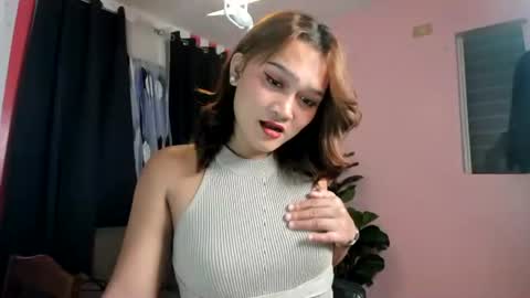 Snapshot of slut_stella69 chatting on 04.23.26 STELLA online show from 04.23.26