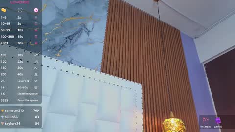 Snapshot of slutlittlecamila chatting on 02.26.25 CAMILA  online show from 02.26.25