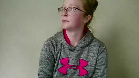 Slutty redhead3 online show from 09.21.25