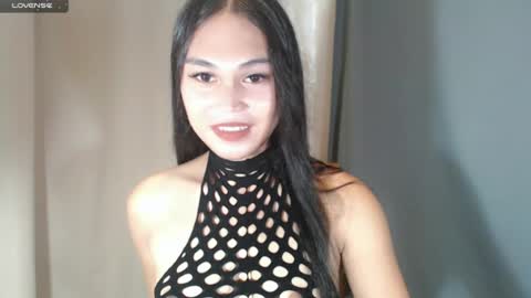 sluttycent online show from 04.27.26
