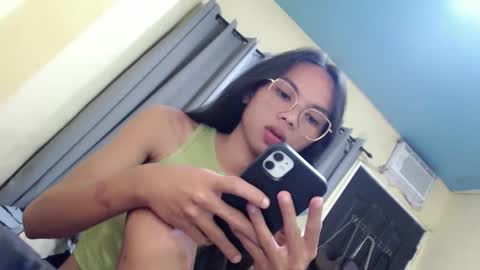 Snapshot of sluttychie chatting on 02.08.26 CHIE CHIE online show from 02.08.26