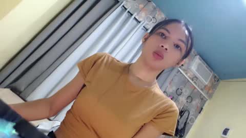 Snapshot of sluttychie chatting on 03.12.26 CHIE CHIE online show from 03.12.26