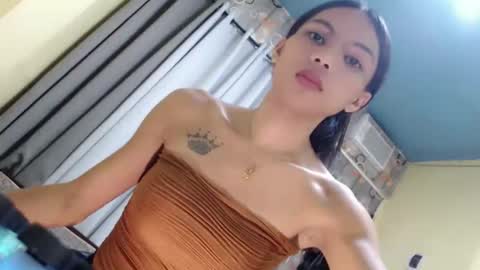 Snapshot of sluttychie chatting on 03.25.26 CHIE CHIE online show from 03.25.26