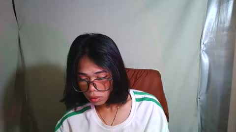 sluttypatotie online show from 10.28.25