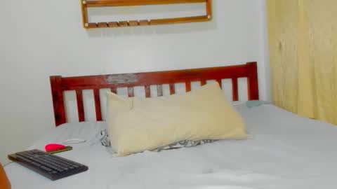 Sexyslutt online show from 09.25.25