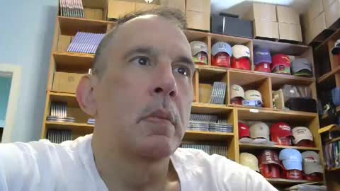 Snapshot of sluttyslave81 chatting on 11.30.25 sluttyslave81 online show from 11.30.25