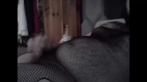 Snapshot of slutyboy1261 chatting on 10.18.25 slutyboy1261 online show from 10.18.25