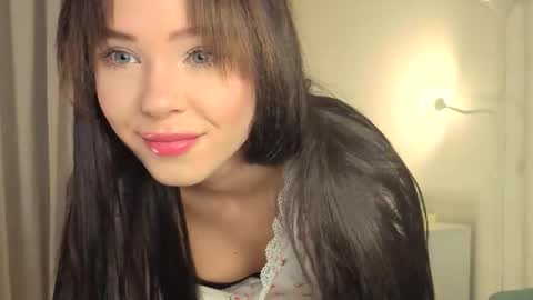 Lily online show from 11.04.25