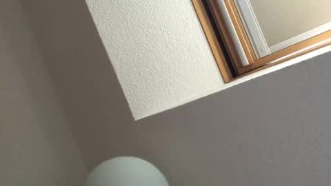 Snapshot of sm_bernd chatting on 09.18.25 Bernd online show from 09.18.25