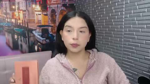 Mariana Torres online show from 10.11.25