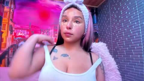 Mariana Torres online show from 10.21.25