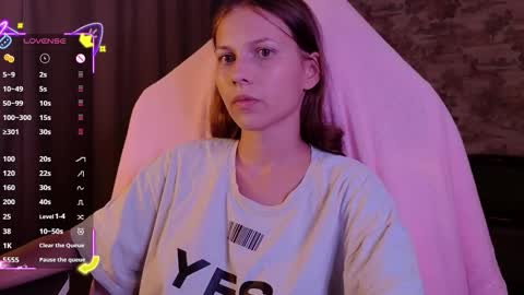 Snapshot of small_emma0 chatting on 09.24.25 Emma online show from 09.24.25