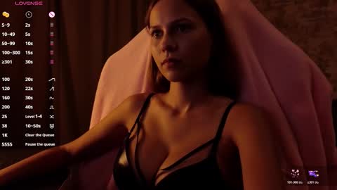 Snapshot of small_emma0 chatting on 10.20.25 Emma online show from 10.20.25