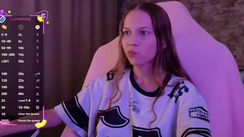 Snapshot of small_emma0 chatting on 12.16.25 Emma online show from 12.16.25