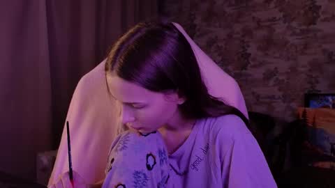 Snapshot of small_emma0 chatting on 02.10.26 Emma online show from 02.10.26