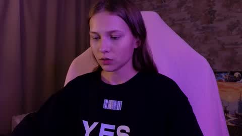 Snapshot of small_emma0 chatting on 02.16.26 Emma online show from 02.16.26