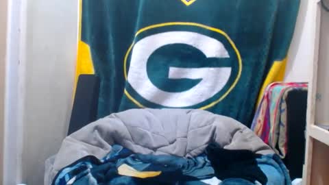 small wood21 online show from 02.28.25