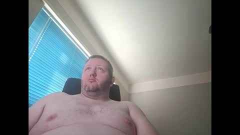 Snapshot of smallone19832 chatting on 01.09.25 smallone19832 online show from 01.09.25