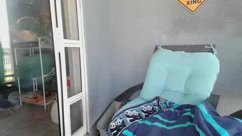 Snapshot of smallpenisbigtongue chatting on 02.27.25 Daddy online show from 02.27.25