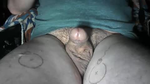 Snapshot of smallpenismwm chatting on 01.11.26 pussyfree4eva online show from 01.11.26