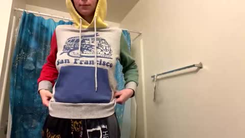 Snapshot of smalltshbigtits chatting on 04.03.26 smalltshbigtits online show from 04.03.26