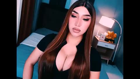 Snapshot of smasherqueen chatting on 03.27.26 smasherqueen online show from 03.27.26