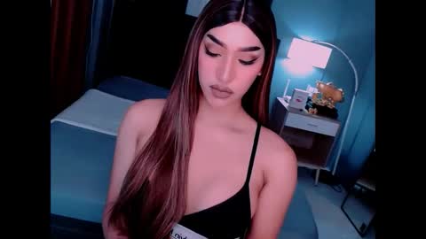 Snapshot of smasherqueen chatting on 03.28.26 smasherqueen online show from 03.28.26