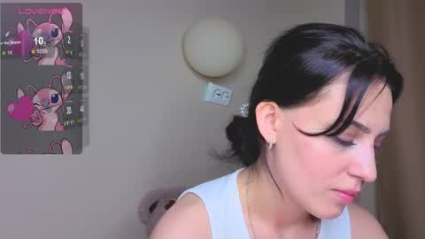 Bella online show from 04.30.26
