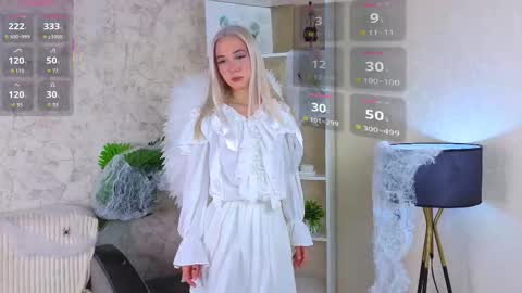 The girl from the dream by name Mary online show from 10.26.25