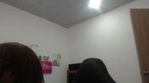 Snapshot of smilet_milf chatting on 10.15.25 Smileth online show from 10.15.25