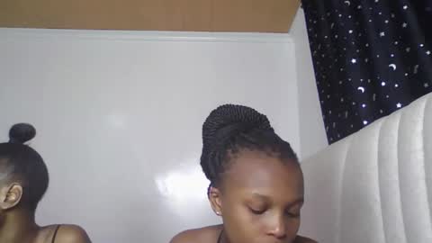 smiley luv1 online show from 03.03.26