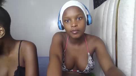 smiley luv1 online show from 03.10.26