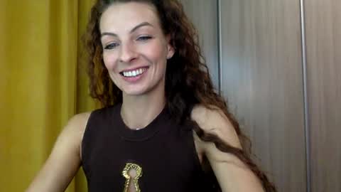 Snapshot of smiling_lexa chatting on 06.15.26 smiling_lexa online show from 06.15.26