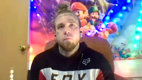 Snapshot of smokebluntafterblunt chatting on 12.30.24 smoke online show from 12.30.24