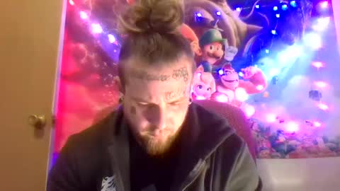 Snapshot of smokebluntafterblunt chatting on 02.15.25 smoke online show from 02.15.25