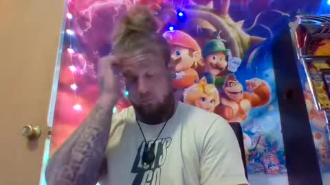 Snapshot of smokebluntafterblunt chatting on 09.17.25 smoke online show from 09.17.25