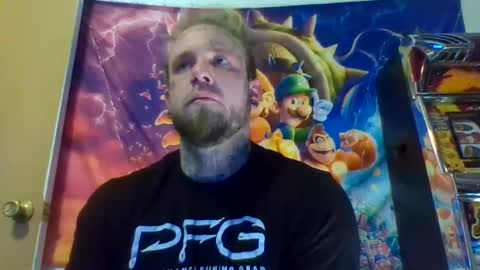 Snapshot of smokebluntafterblunt chatting on 12.02.25 smoke online show from 12.02.25