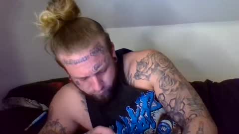 Snapshot of smokebluntafterblunt chatting on 12.16.25 smoke online show from 12.16.25