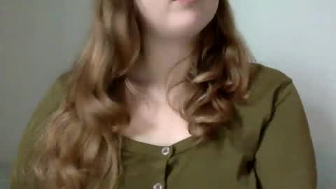 Snapshot of smokeshow3 chatting on 12.23.24 smokeshow3 online show from 12.23.24