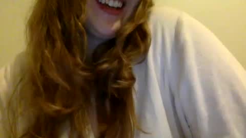 Snapshot of smokeshow3 chatting on 02.01.25 smokeshow3 online show from 02.01.25